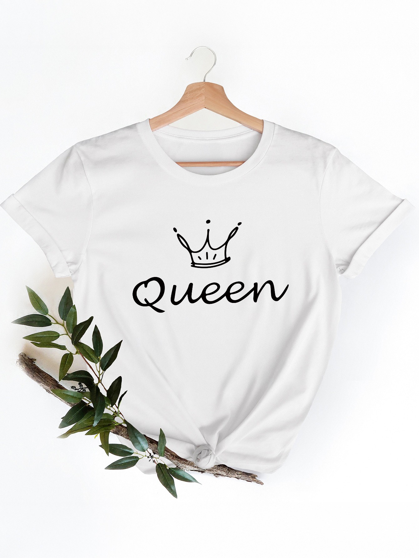 Weißes Damen-T-Shirt mit Crown – Queen Street Fashion Bewertung und Preis