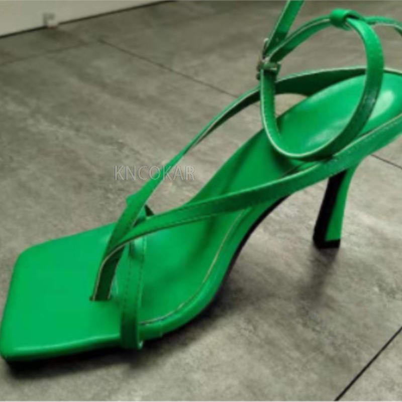 2025, Gladiator-Sandalen, High – Street Fashion Look Bewertung und Preis