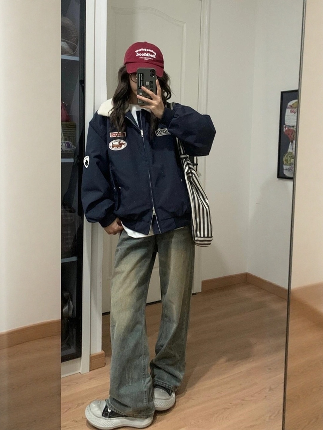Lammwolljacke, Herbst-Frau, el – Street Fashion Look Bewertung und Preis